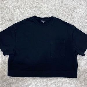 COPY - Athleta Black Short Sleeve Crop Top!